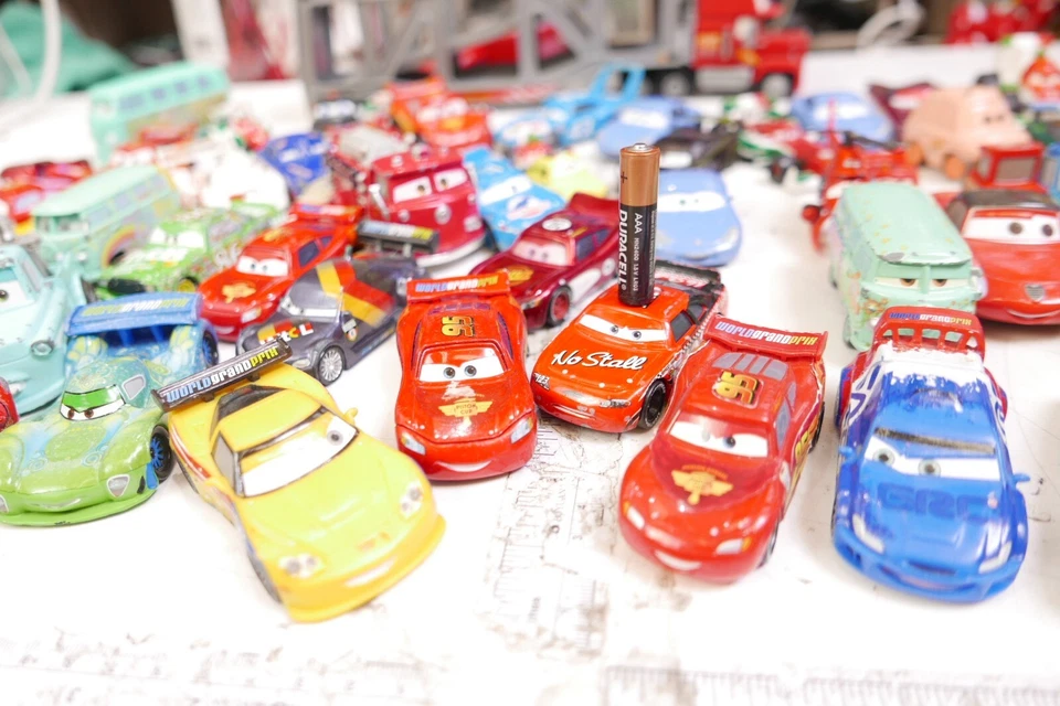 Lot of 50 Disney Pixar Cars Mixed Lot - Image 4 of 4