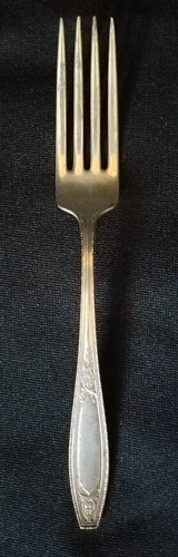 JULIET 7" Fork by Wallace Sterling 1924