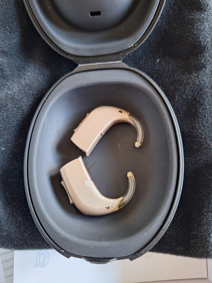 Specsavers Advance 618 R LI RIC Digital Left & Right Hearing Aids, untested eBay