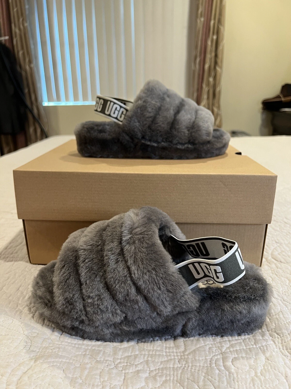 Pantofole UGG Fluff Yeah taglia 6