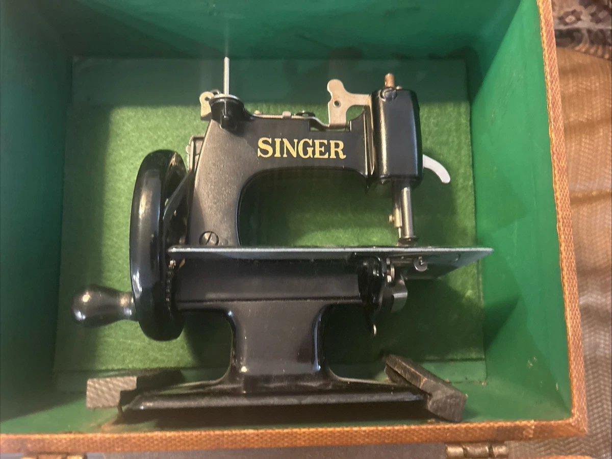 25+ Hand Crank Sewing Machine Machines for sale | Updated Oct 2026