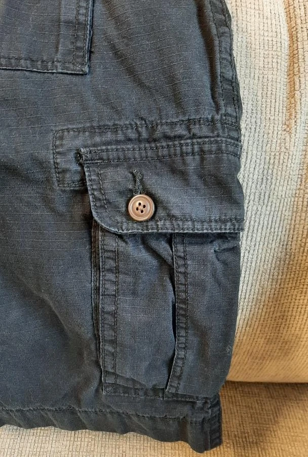 Arizona Men Black Cotton Classic Fit Cargo Shorts Size 38 - Image 3 of 4