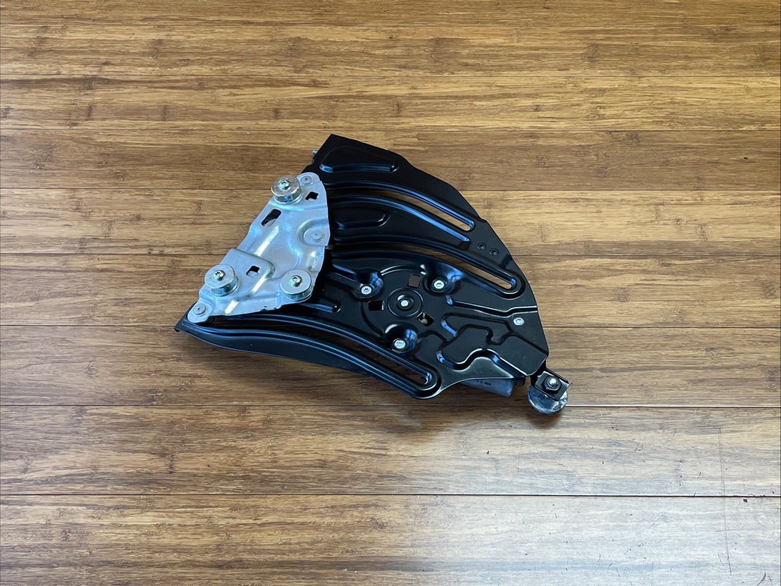 2018-2023 Ferrari Portofino F164 Rear Left Quarter Window Regulator OEM