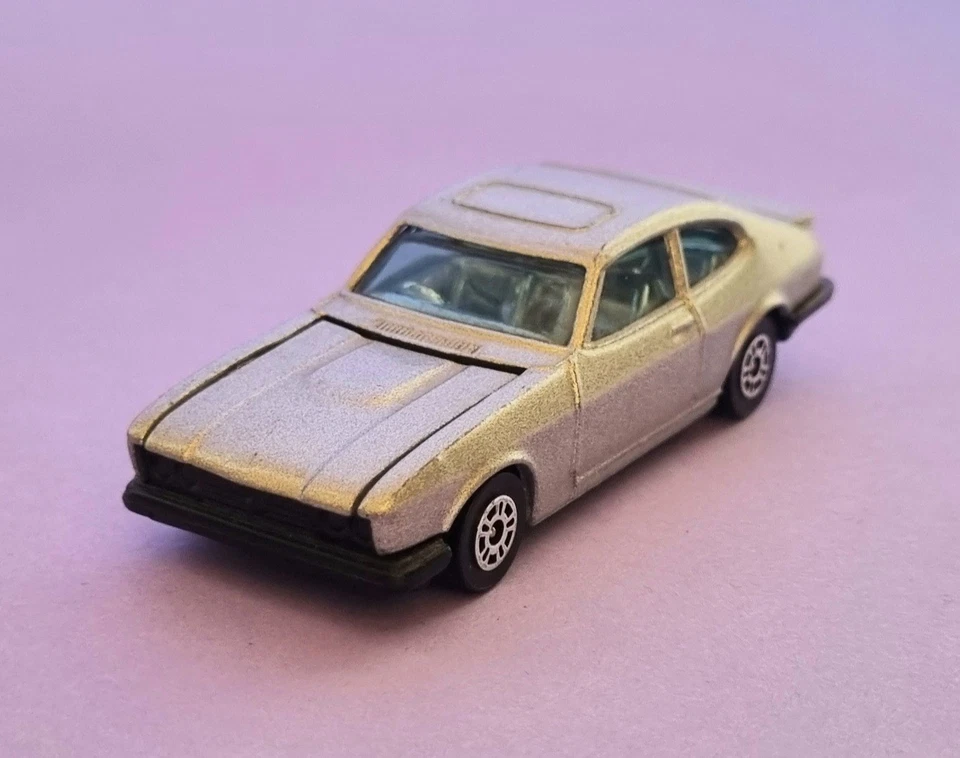 Ford Capri 3.0S Scala 1/64 Corgi Toys 1979 - VINTAGE - Immagine 3 di 4