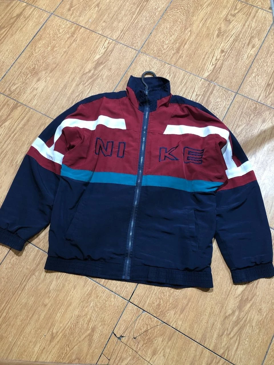 Vintage Original 1990s NIKE Lightweight Zip Up Nylon Jacket MENS XXL
Opens in a new window or tab