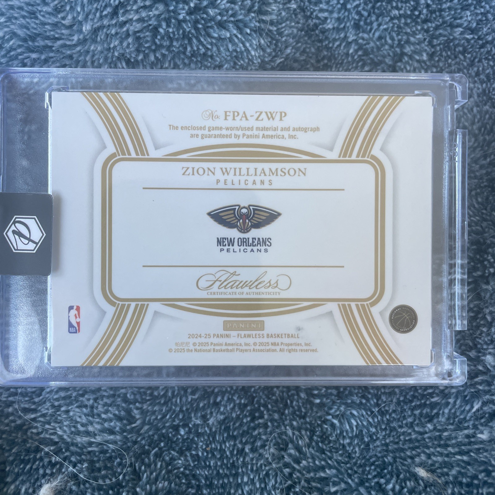 Zion Williamson Flawless Patch Auto /25   view 2