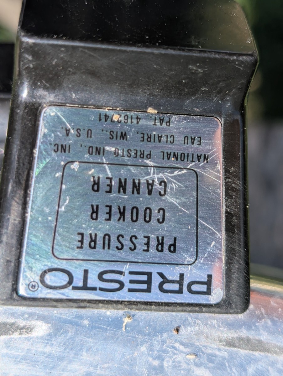 Presto Vintage 17 qt Pressure Cooker Canner Jigglers And