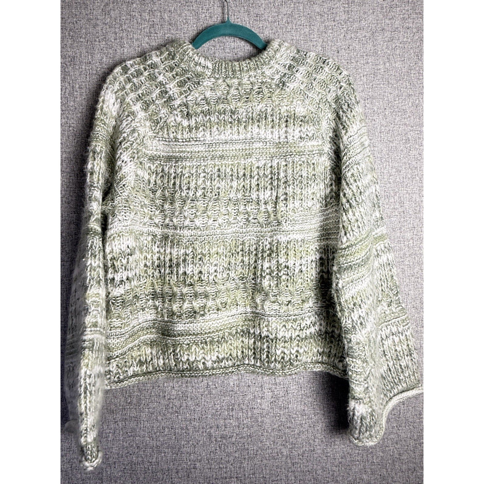Universal Thread Green Crewneck Pullover Chunky K… - image 3
