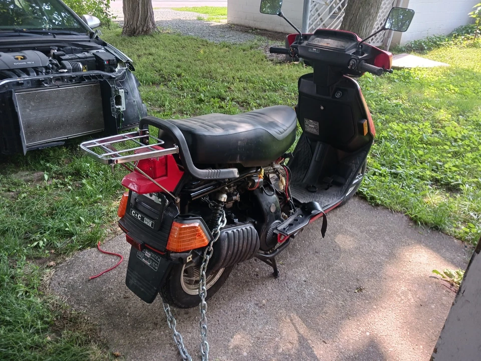 Scooter Yamaha Riva Xc125 1985 vintage Foto 4 de 4