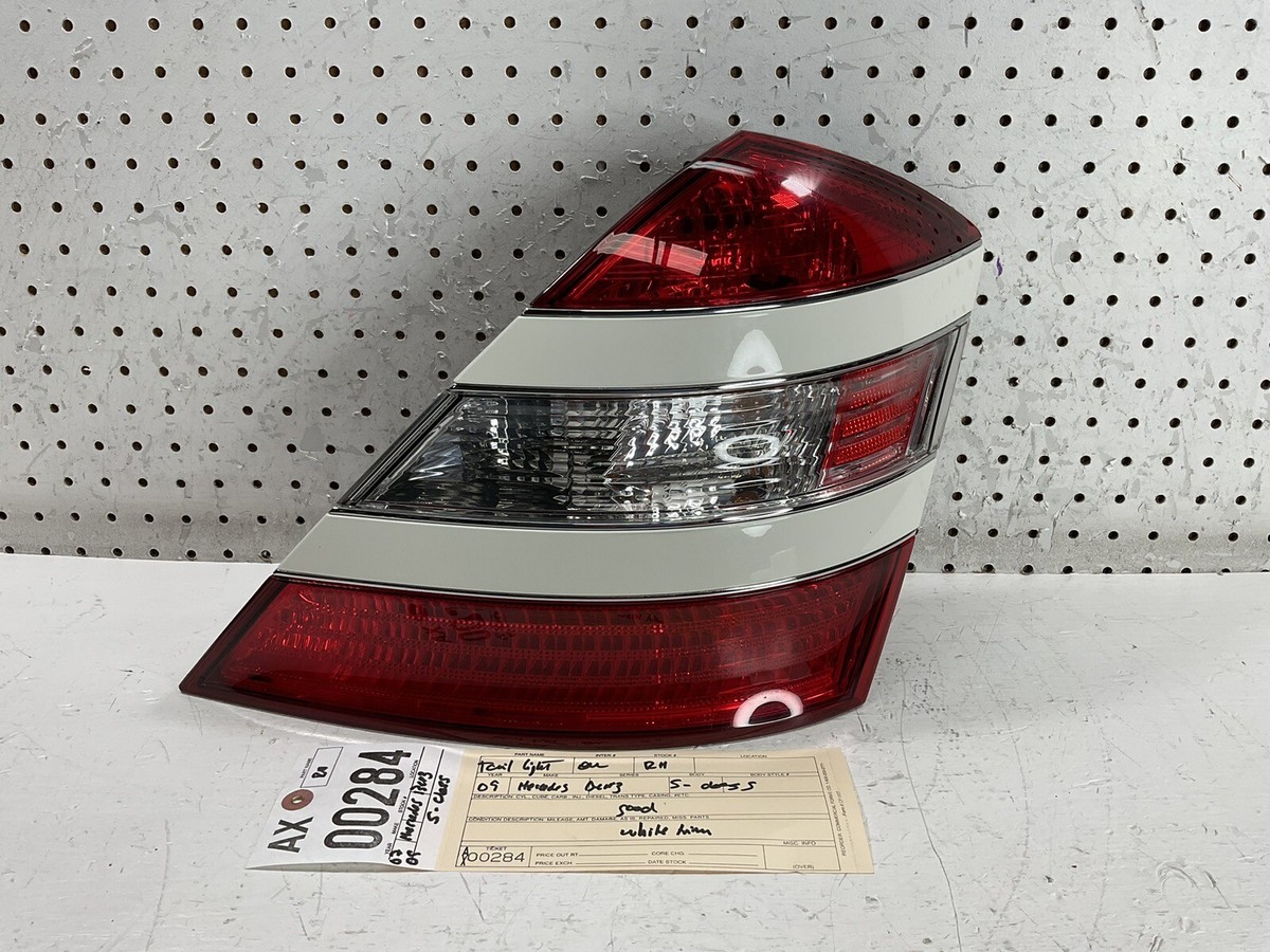 2007 2009 MERCEDES BENZ W221 S550 S63 AMG RIGHT SIDE TAIL LIGHT