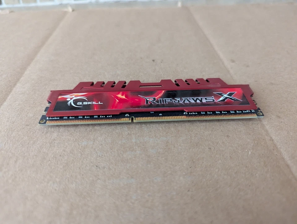 G.SKILL RIPJAWS X 8GB F3-12800CL10D-16GBXL DDR3-1600 DESKTOP RAM A3-14(1) - Image 4 of 4
