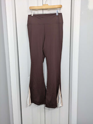 Wilo NWT Women's Size Large Wide Leg Athletic Pants Brown White Flared