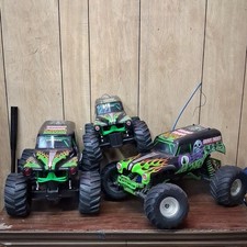 Traxxas/ Bright Grave Digger Monster jam Rc bundle