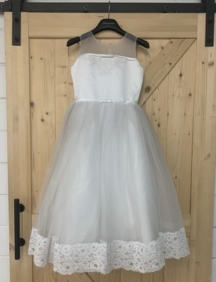 Joan Calabrese For Mon Cheri Flower Girl/Communion Dress Size 8