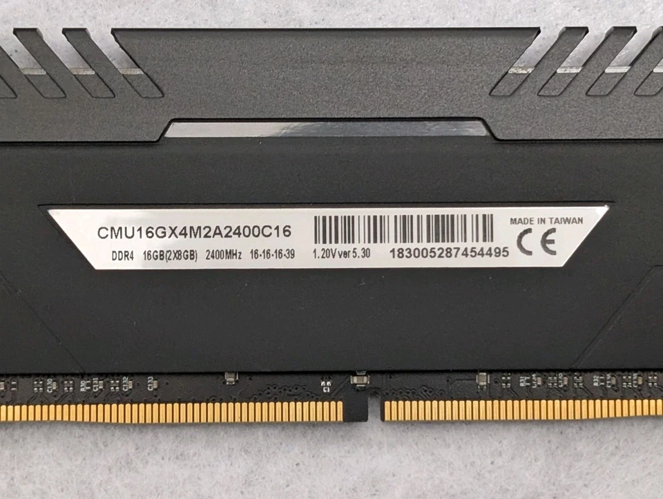 Corsair Vengeance LED 16GB 2 x 8GB DDR4 RAM 2400 MHz Dual Channel - Image 3 of 4