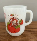 Strawberry Shortcake Mug Vtg 1980 Anchor Hocking Milk Glass American Greetings