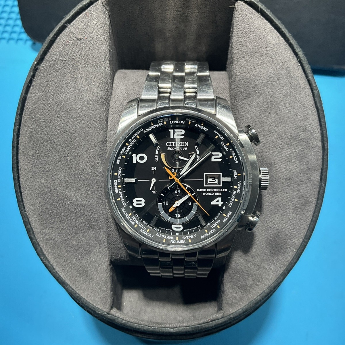 Citizen Eco-Drive H820 Men's 45mm World Time Radio Controlled