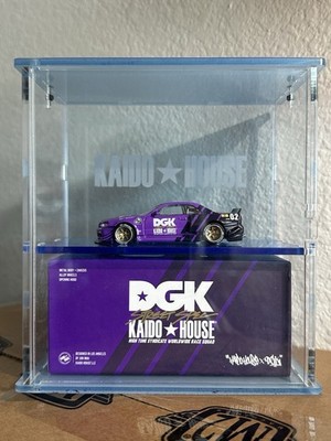 Kaido House 1:64 DGK Skyline R-34 Diecast Car Purple Black KHMG140
