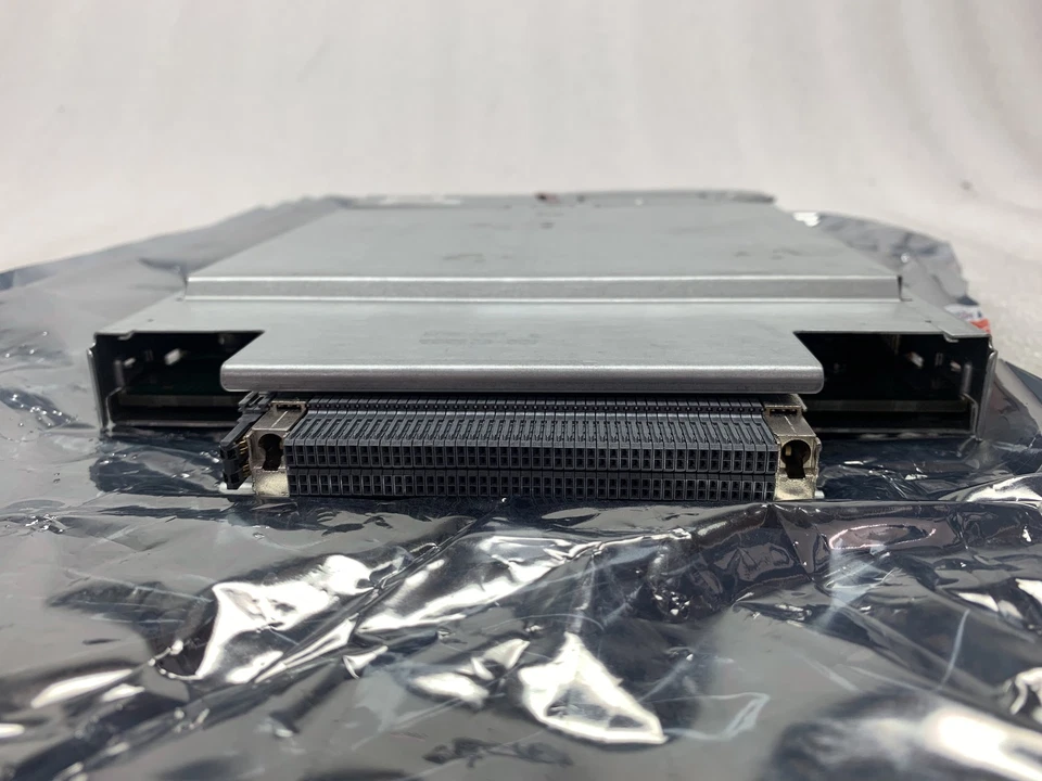 HP HSTNS-BC04-N 1Gb Ethernet Pass Thru Module for Class C Blade System - Image 3 of 4