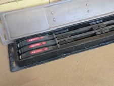 Mayhew Tools 36 Dominator Pry Bar Set 3-piece Curved Black Oxide Finish Mayhew Tools 36 Dominator Pry Bar Set 3-piece Curved Black Oxide Finish