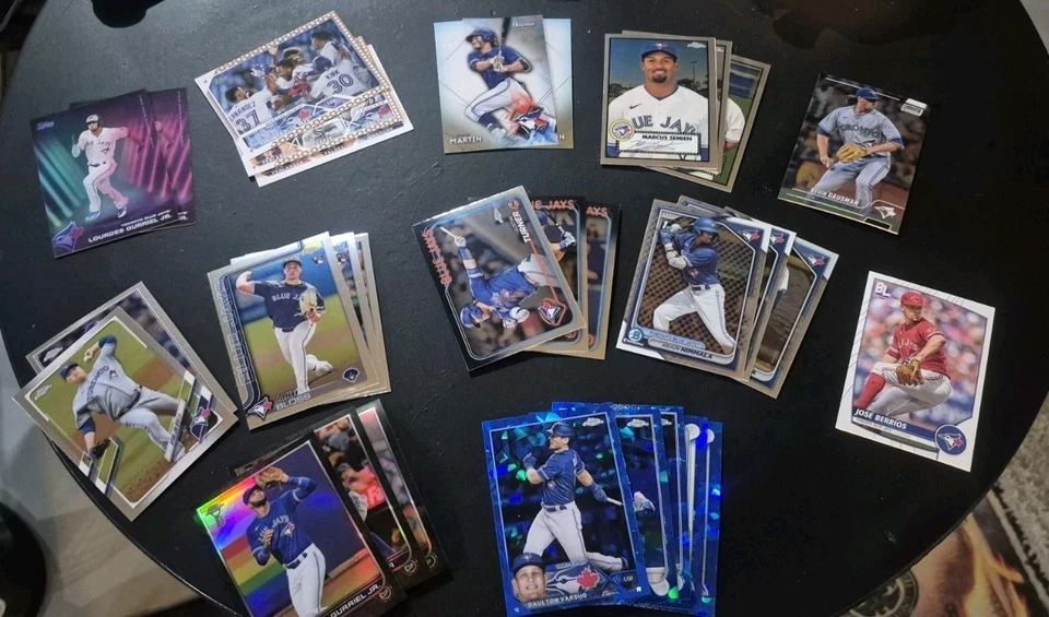 Toronto Blue Jays Guerrero Jr. & Bo Bichette 169 cards WS Discount! - Image 4 of 4