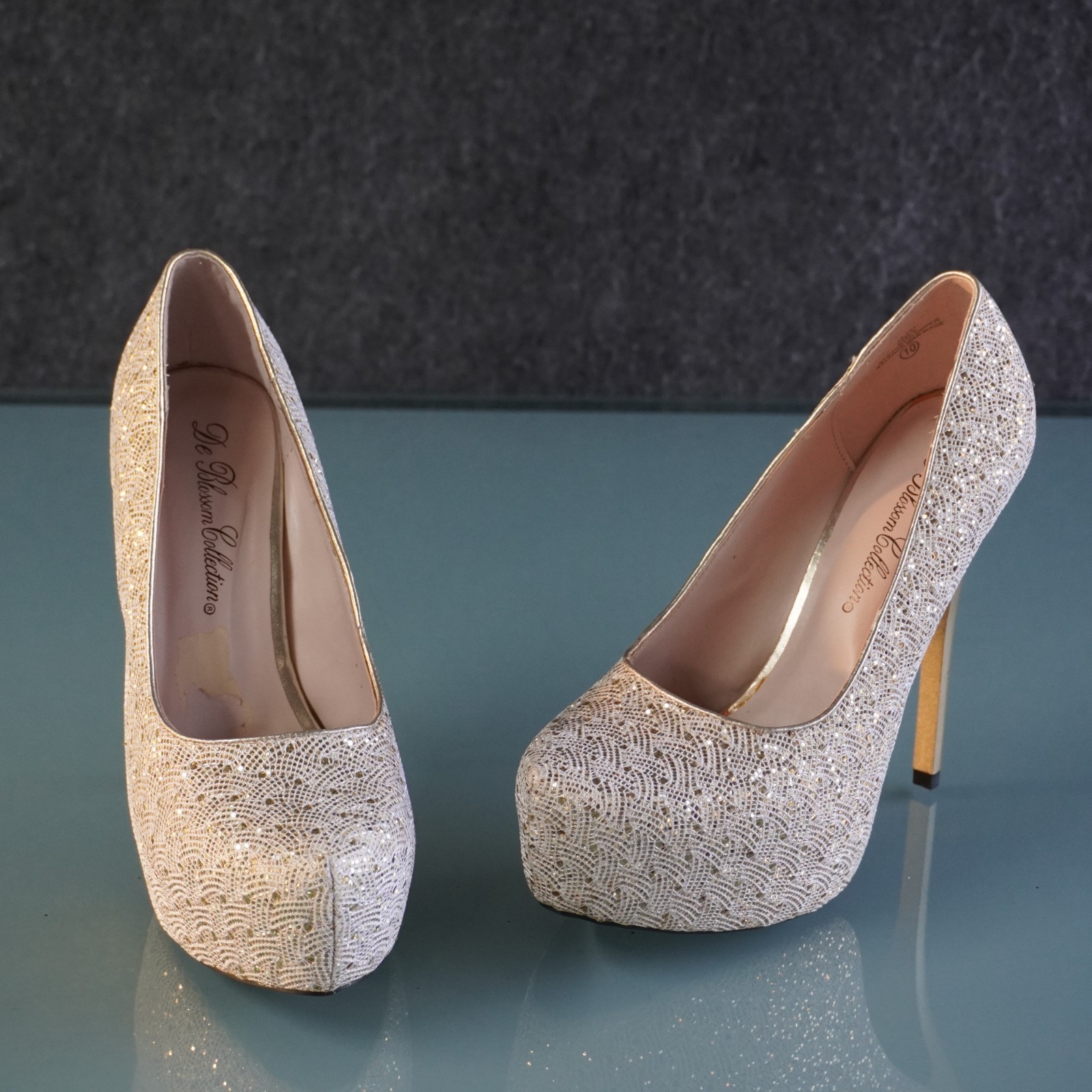 De Blossom Collection Gold Glitter  Platform Pumps Heels Size 10 Wedding Prom