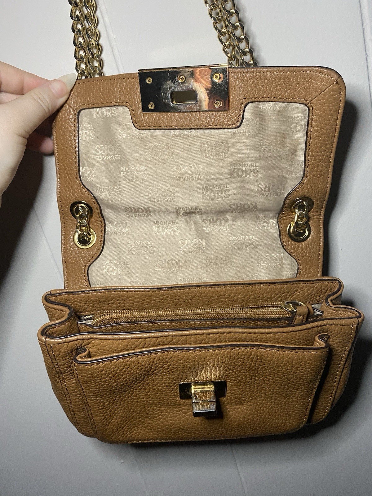 Authentic Michael Kors Adjustable Small Leather S… - image 4