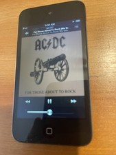 Apple iPod touch 4th Generation Black 8 GB. MC540LL