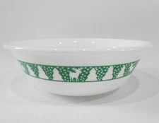 ❤️ Corelle WINTER FESTIVAL 18-oz SOUP BOWL Green Christmas Tree Snowmen Reindeer