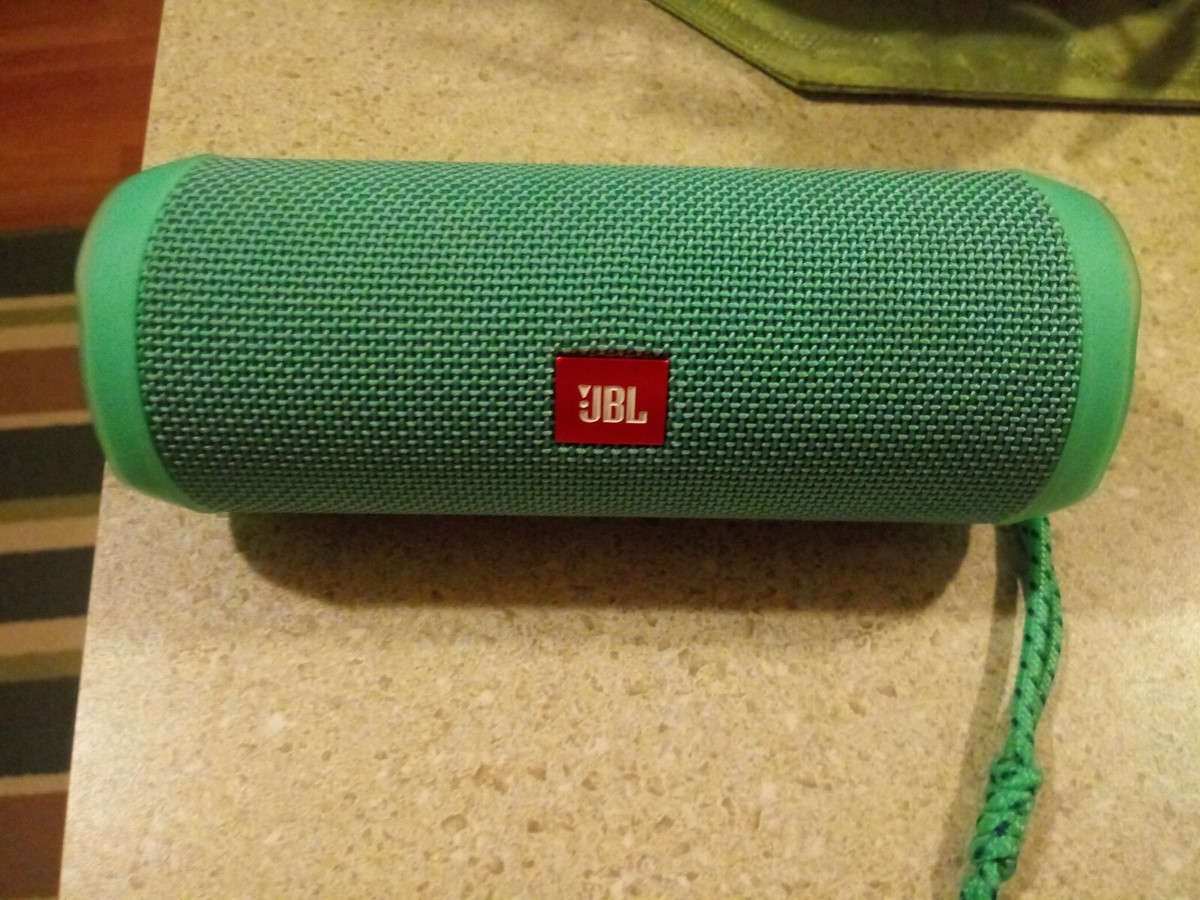 JBL Flip 4 Wireless Bluetooth Portable Speaker System (teal