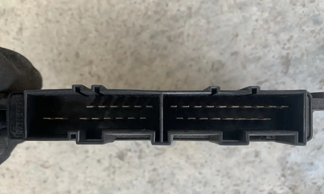 Mercedes Vito W639 Transmission Control Module A0325453832 Siemens 