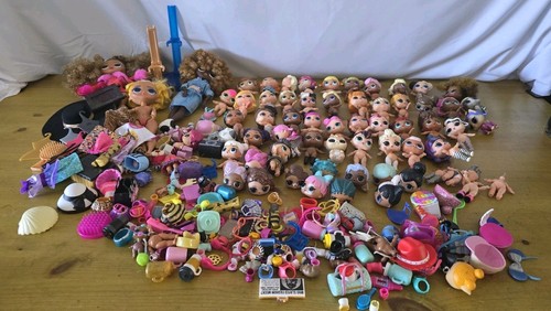LOL Dolls Bundle & Accessories