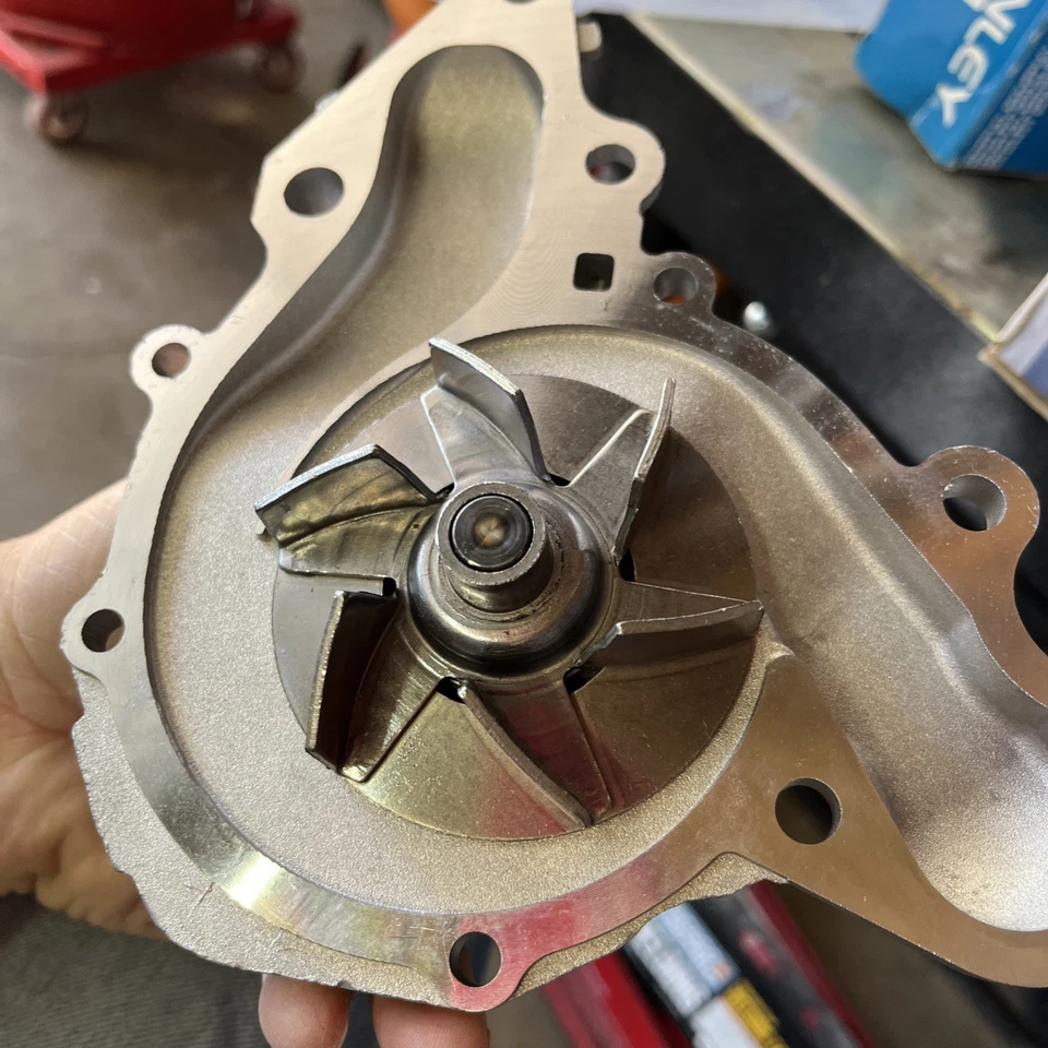 Bomba de água do motor PROCOOL 97154 Dodge Stratus Mitsubishi Montero Sebring Avenger - Imagem 3 de 4