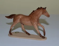 Hagen-Renaker #4005 SEABISCUIT Porcelain  Horse  - Very Nice