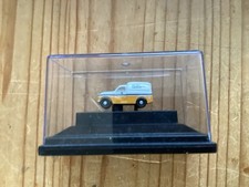 Oxford Diecast NMM056 British Caledonian Airways Morris 1000 Van N Gauge Vehicle