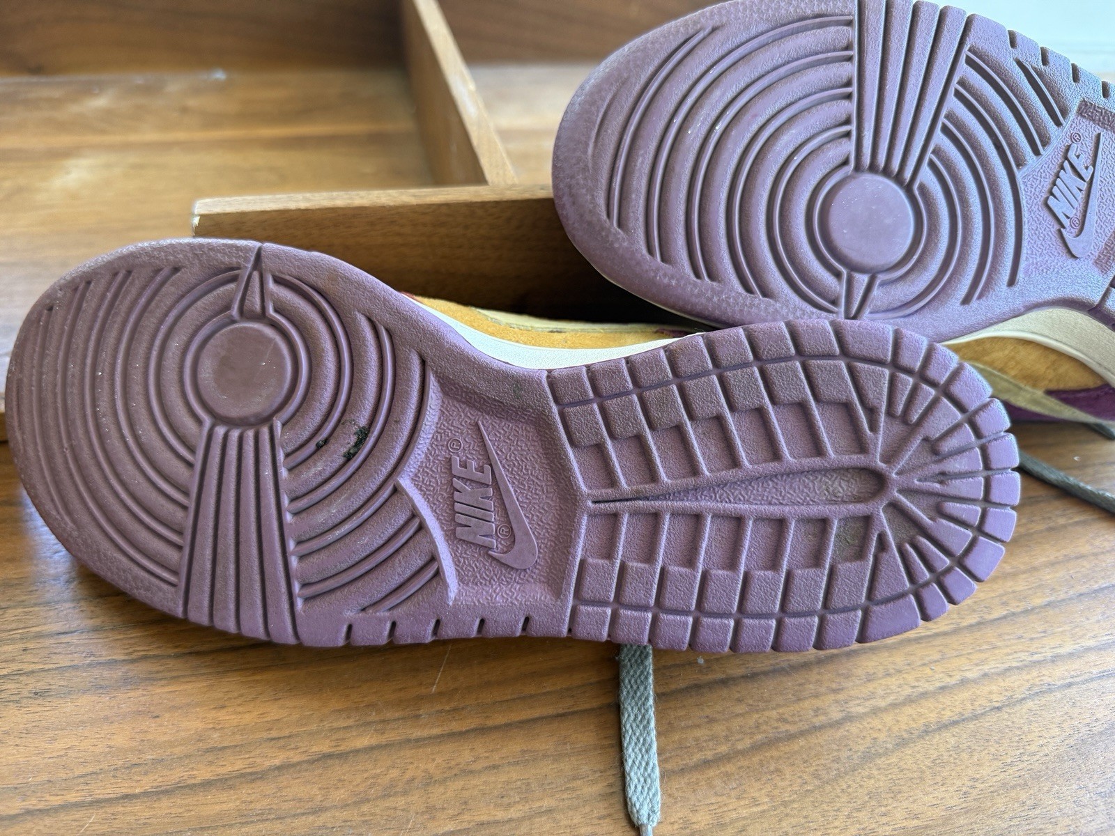 Nike Low Pro 2002 - image 2