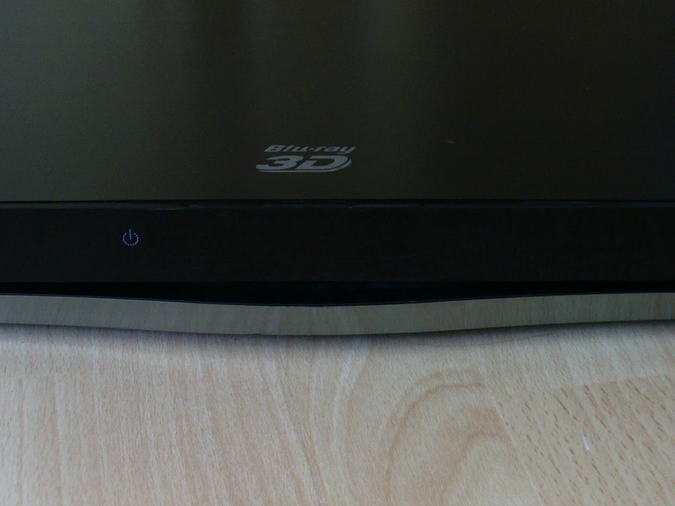 SAMSUNG BD – E8300 HDD & 3D Bluray Recorder - Bild 2 von 4