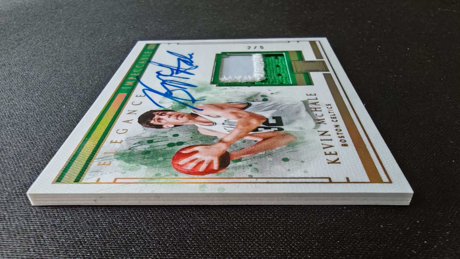2018-19 Panini Impeccable Retired Jersey HOLO GOLD Kevin Mchale Patch Auto 2/5! view 6