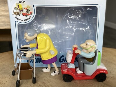 Bluw Gifts: Racing Granny & Grandad! wind up pull back Gag Gift