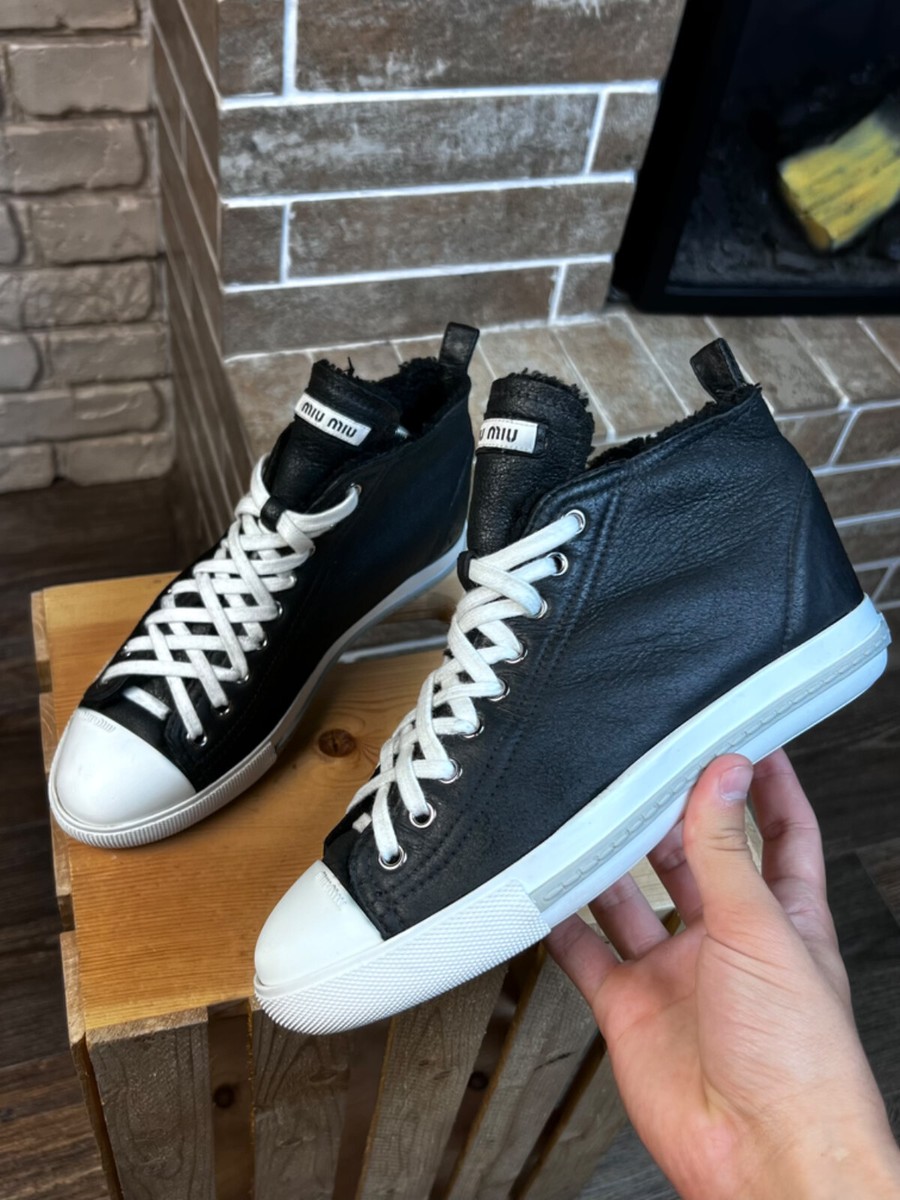 Miu miu デッキシューズスエード Miu miu デッキシューズスエード - メルカリ