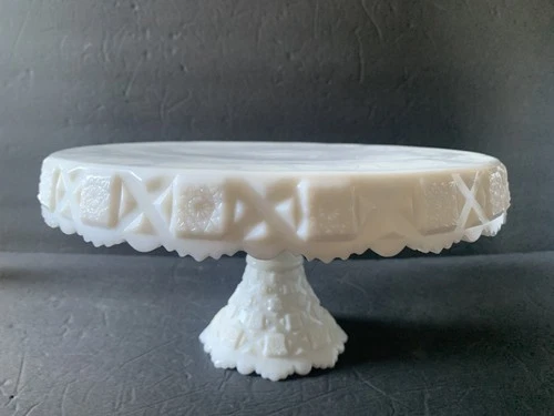 Vintage Westmoreland Old Quilt Milk Glass Round Skirted Pedestal Cake Stand RARE
