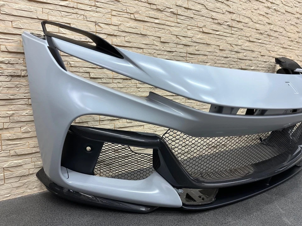 FERRARI PUROSNAGUE FRONT BUMPER CARBON NEW 985849197 / 883787 / 883781 / 883793