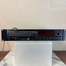 TASCAM CD-RW700 professioneller CD-Recorder P...