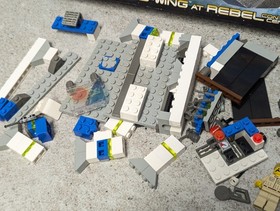 Lego Star Wars 7180 B-Wing Rebel at Rebel Control Center Box Original Box