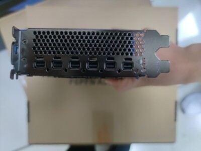 AMD Radeon Pro Wx9100 16GB HBM2 Video Card (100-505957) | eBay