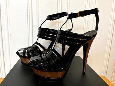 SAINT LAURENT Tribute 105 Plateau Lackleder Römersandalen 38