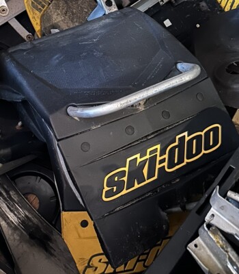 2003 03 SKI-DOO SKIDOO REV MXZ 600 MXZ 600 SNOW DEFLECTOR BEAVER TAIL BEAVERTAIL