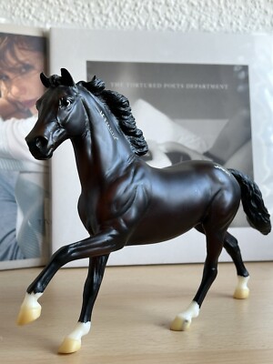 Breyer Harley D Zip
