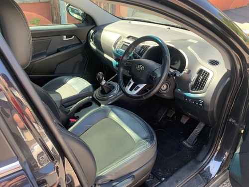 Kia Sportage 2 (2010) 1.6 GDi EcoDynamics 2 SUV 5dr Petrol Manual 2WD Euro - Picture 4 of 11
