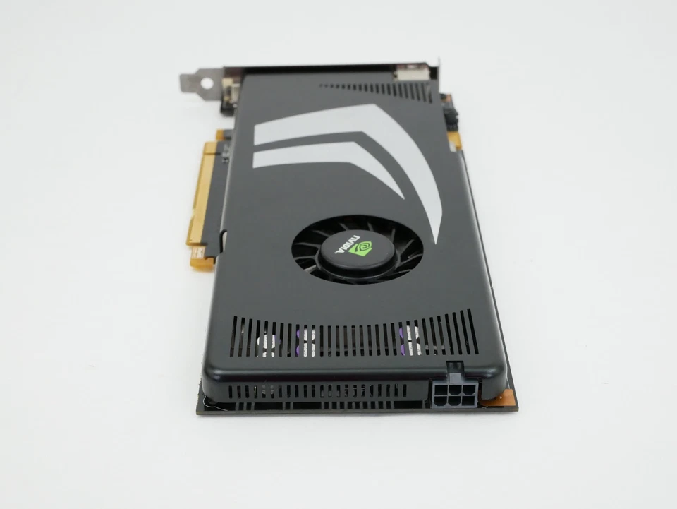 Dell nVidia GeForce 9800GT 512MB PCI-e x16 YM3J9 - Image 4 of 4